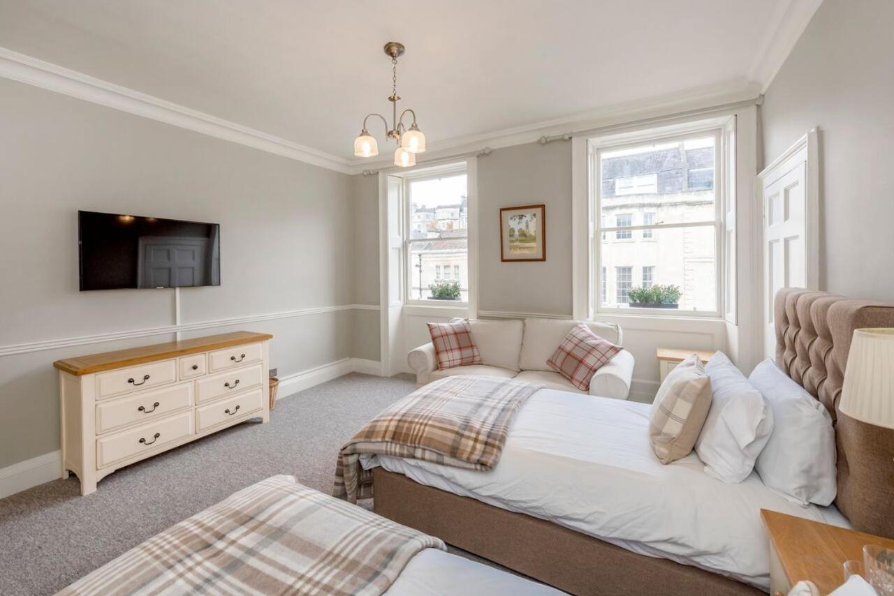 Luxury Two Floor Central Duplex Apartment Free Parking Bath Exteriér fotografie