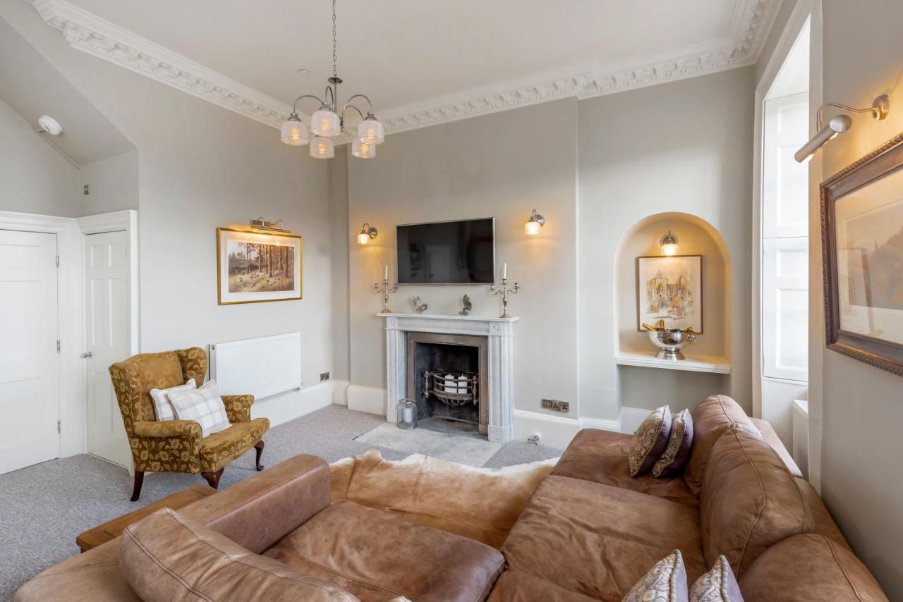 Luxury Two Floor Central Duplex Apartment Free Parking Bath Exteriér fotografie