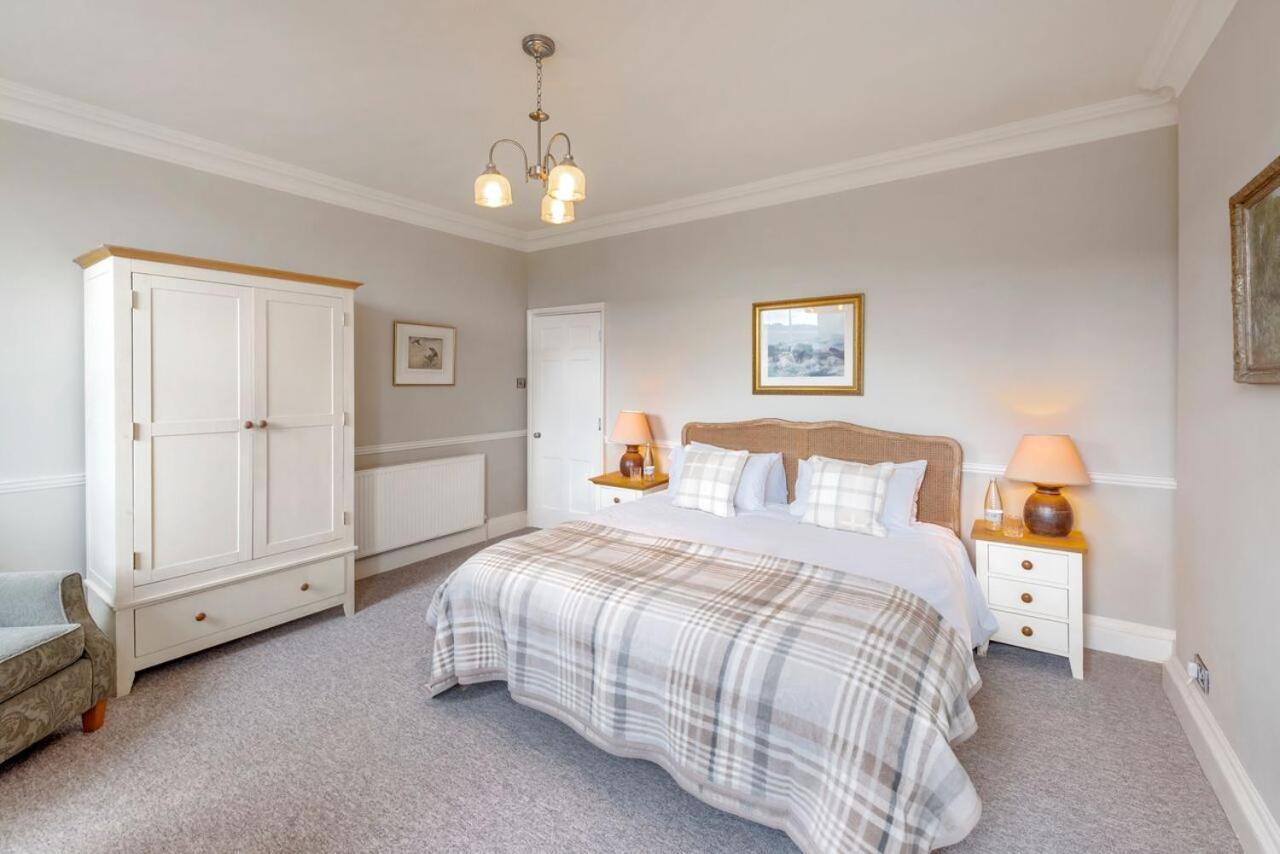 Luxury Two Floor Central Duplex Apartment Free Parking Bath Exteriér fotografie