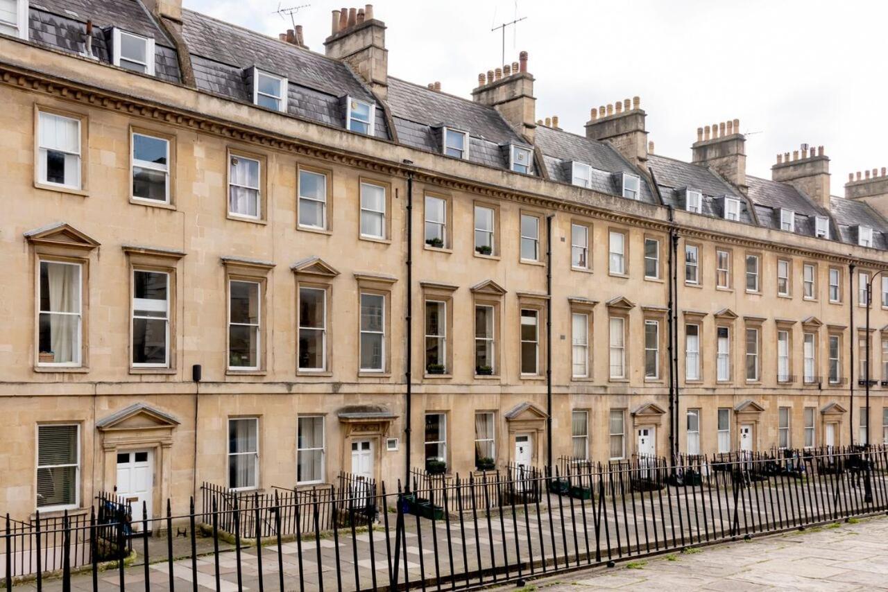 Luxury Two Floor Central Duplex Apartment Free Parking Bath Exteriér fotografie